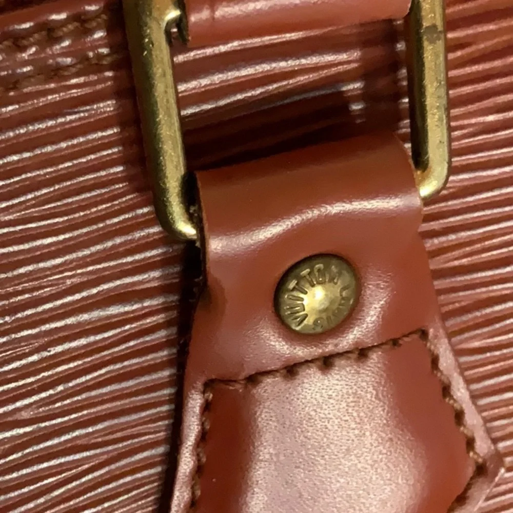 Louis Vuitton Epi Alma PM Cipango🌟 - Picture 6 of 16